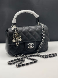 Chanel Top Handel