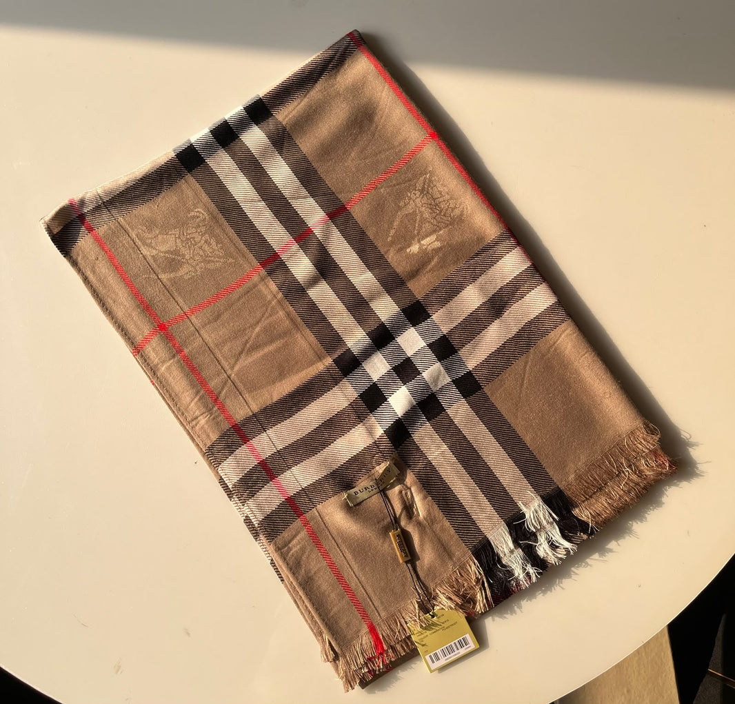 Burberry  Scarf