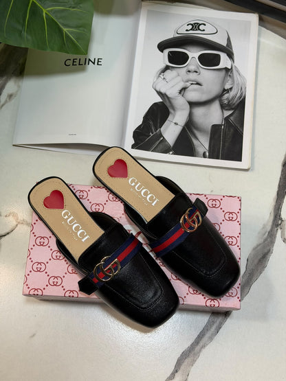 Gucci Flat Pumps