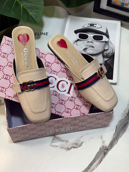 Gucci Flat Pumps