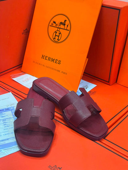 HM slippers