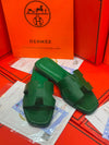 HM slippers