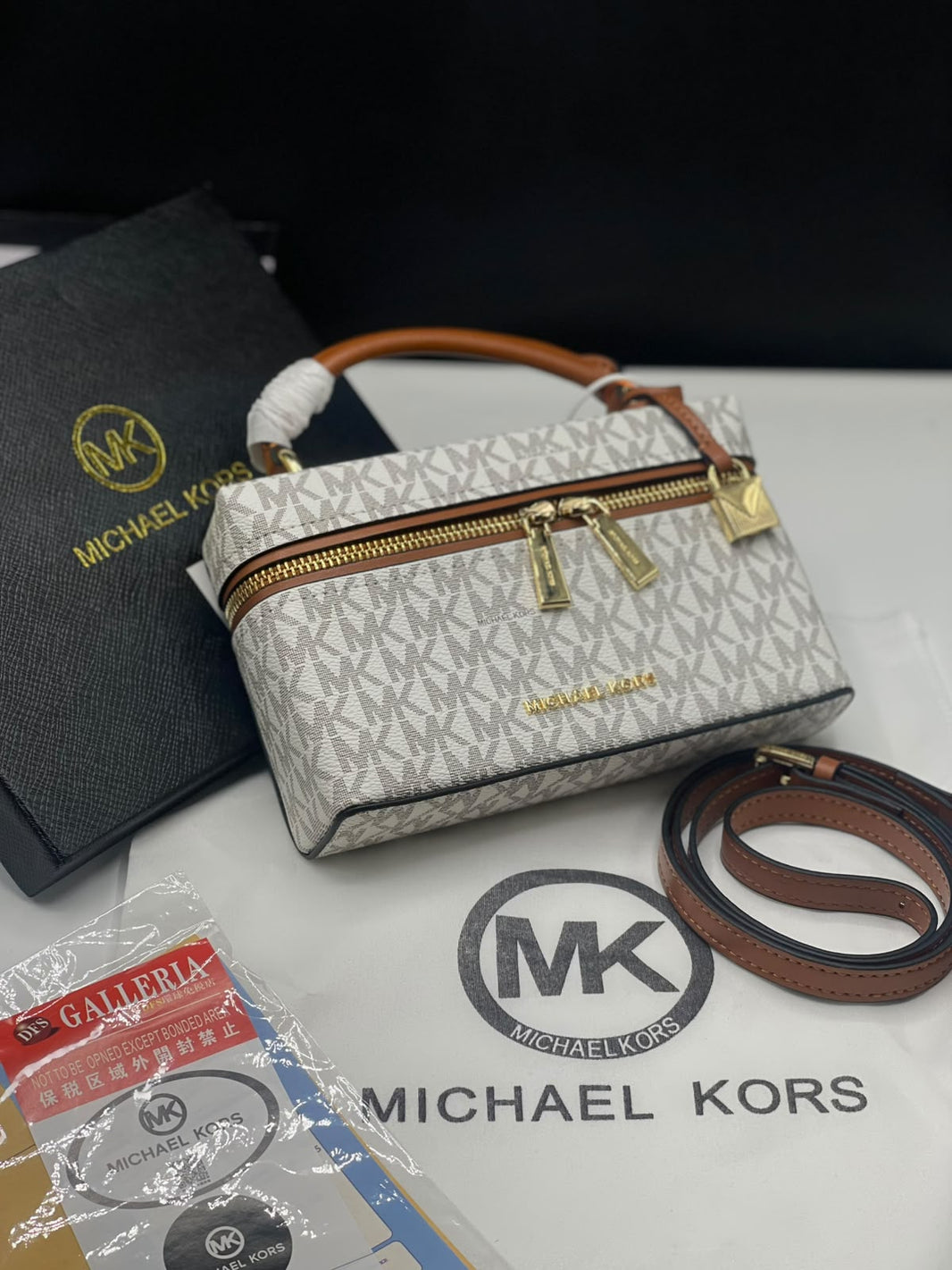 Mk  Jana Extra Crossbody Bag