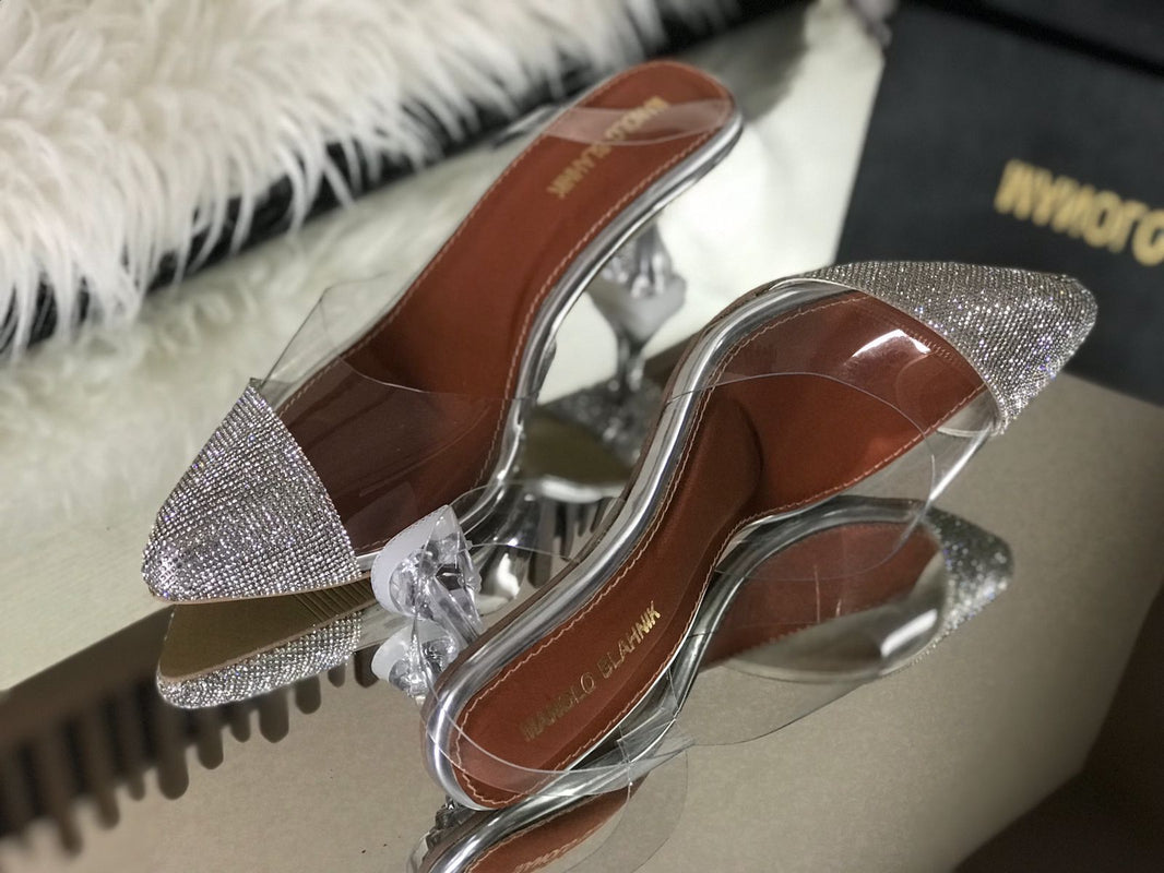 Manolo Blahnik Elegance Heels