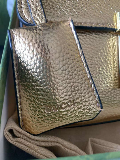 GUCCI Crossbody Bags