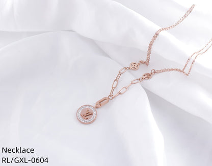 Signature Gold Pendant Necklace