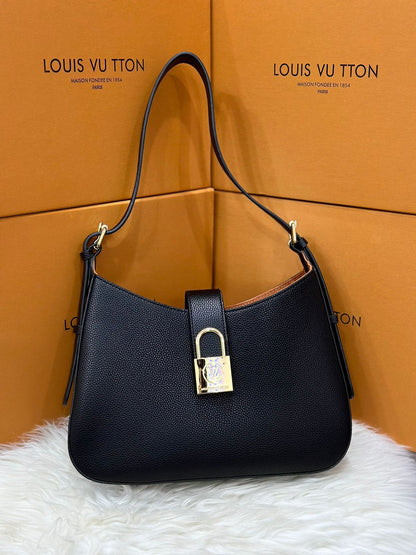 Louis Vuitton Pochette Métis