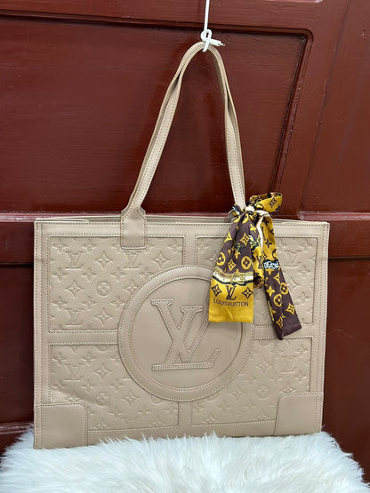 Louis Vuitton Monogram Tote