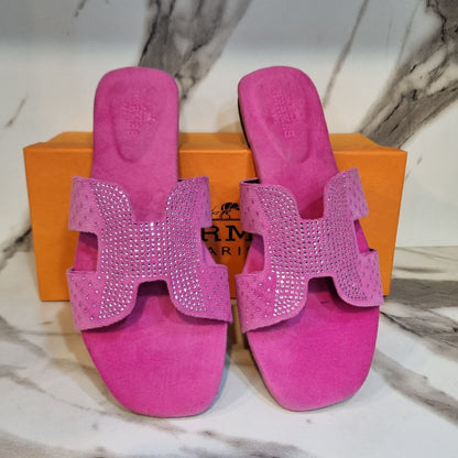 Hermes Stone Strikes Flat