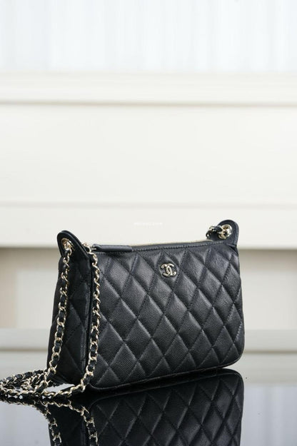 Chanel 25A Double Chain Bag Caviar